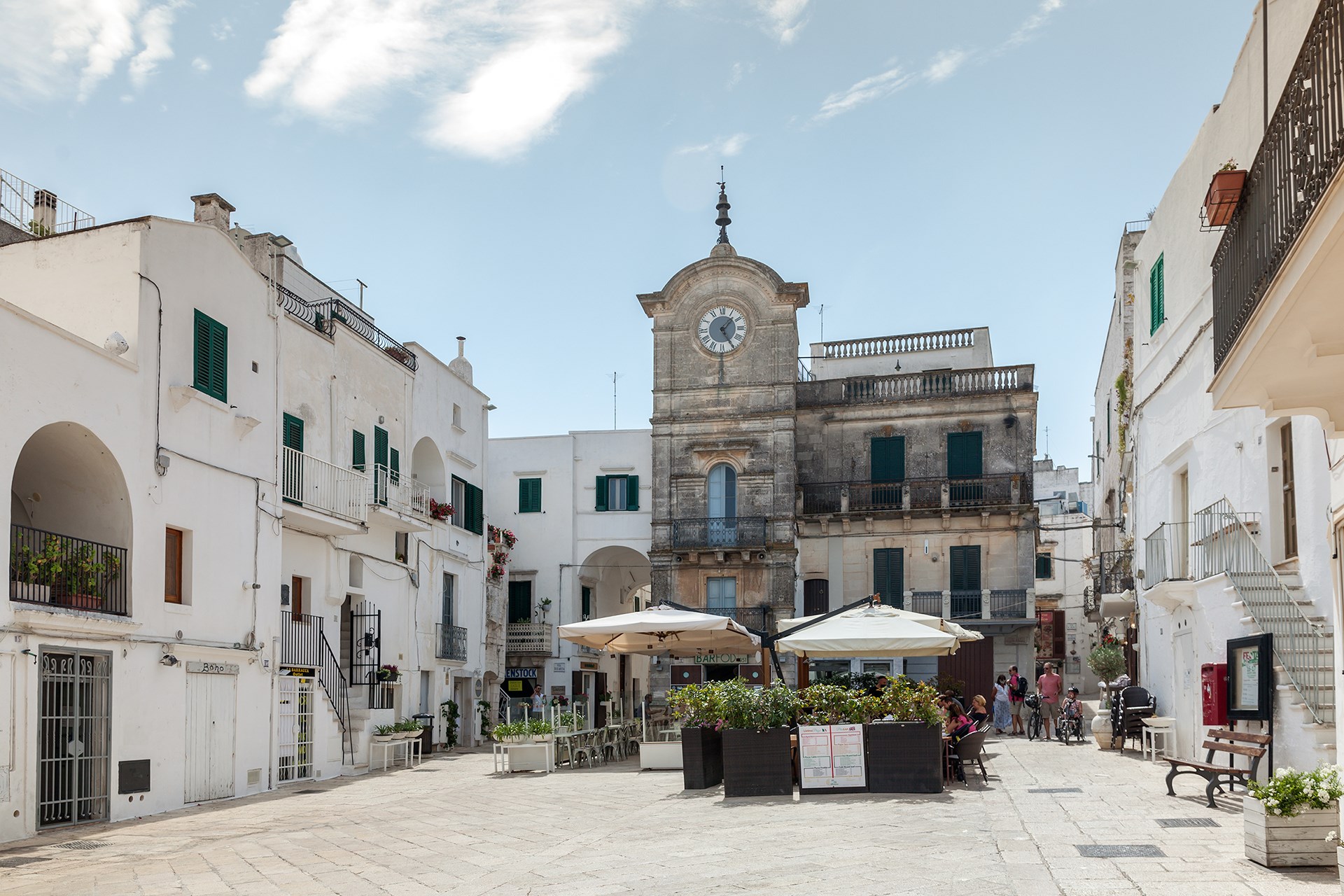 Square and whitewashed houses in Cisternino old town