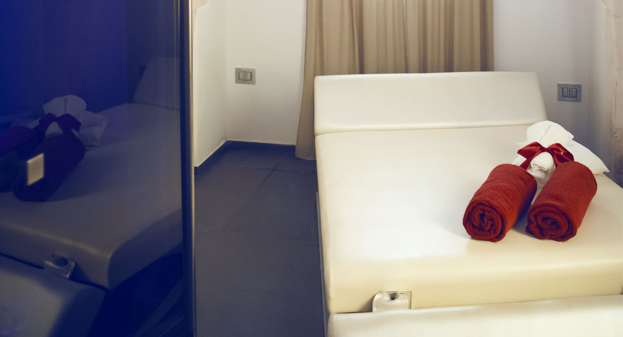 Lettino per massaggi di coppia in Suite San Martino