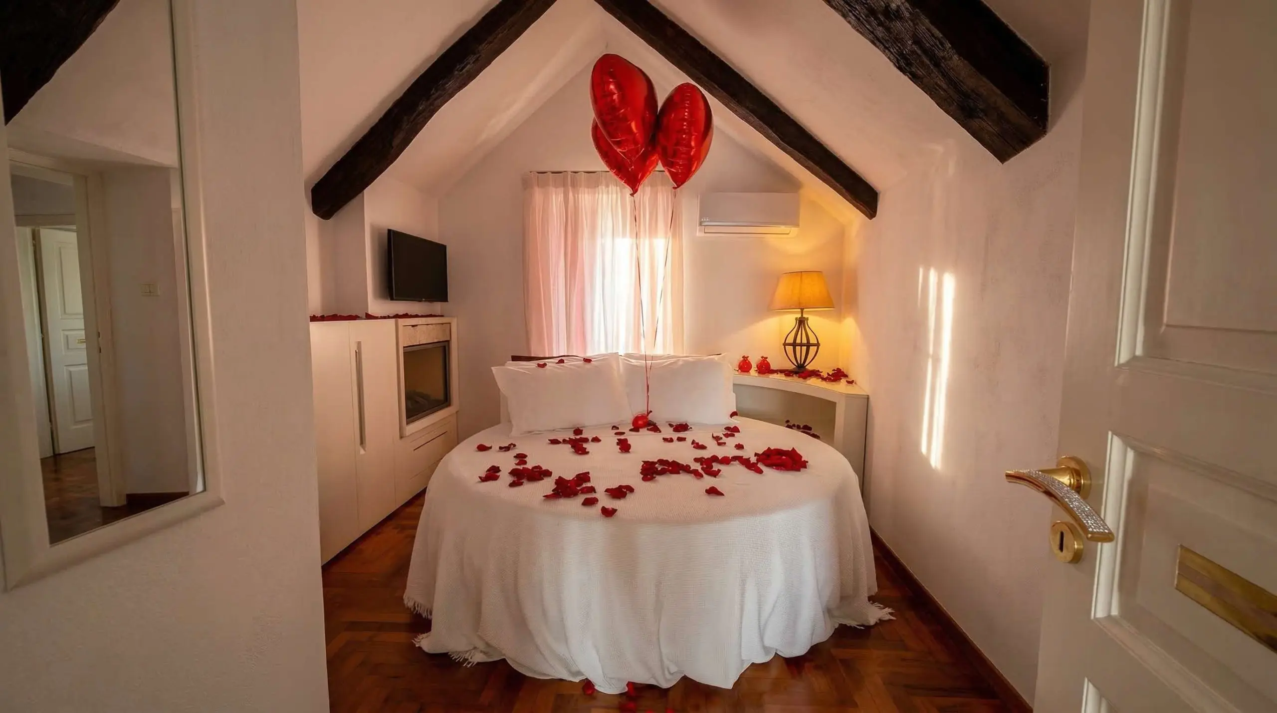 Allestimento romantico speciale nella Suite San Martino a Martina Franca
