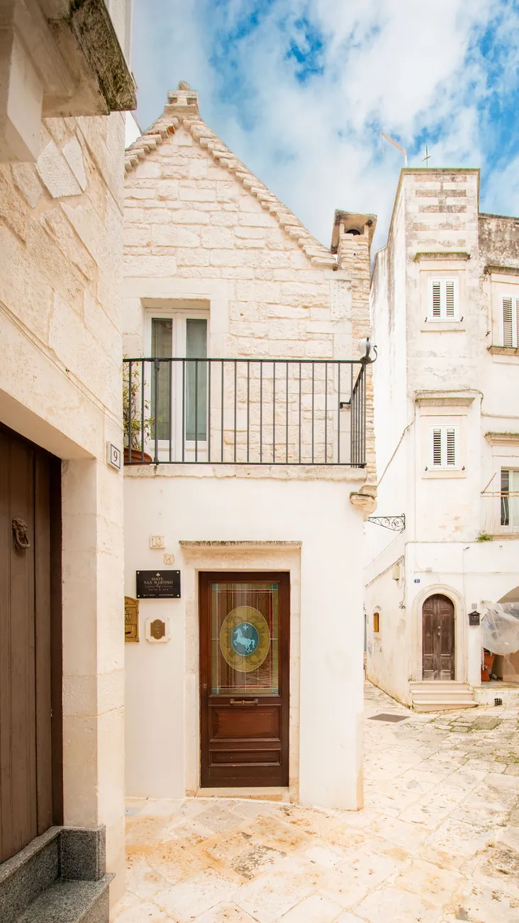 Facciata della Suite San Martino nel centro storico di Martina Franca
